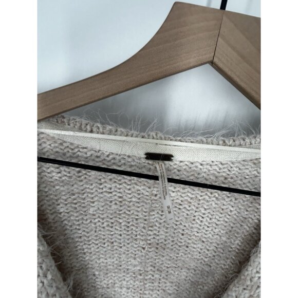 Free People Cardigan Medium Womens Creme Brulee Fuzzy Oversized Sweater Soft - Picture 3 of 6